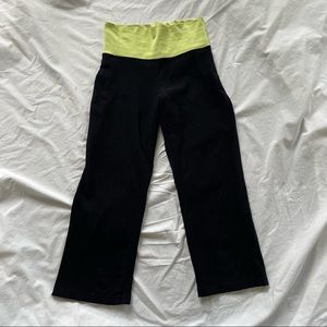 3/$20 🖤 F21 Yoga Capris Pants